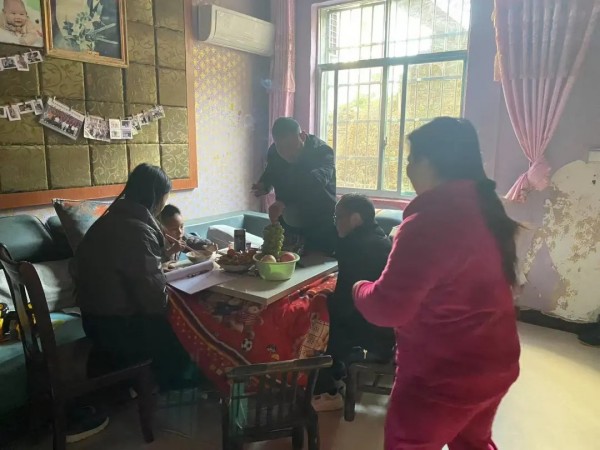 岳陽市江南通信職業(yè)技術(shù)學校有限公司,岳陽江南學校,岳陽江南通信學校,岳陽職業(yè)學校 岳陽市江南通信職業(yè)技術(shù)學校有限公司,岳陽江南學校,岳陽江南通信學校,岳陽職業(yè)學校
